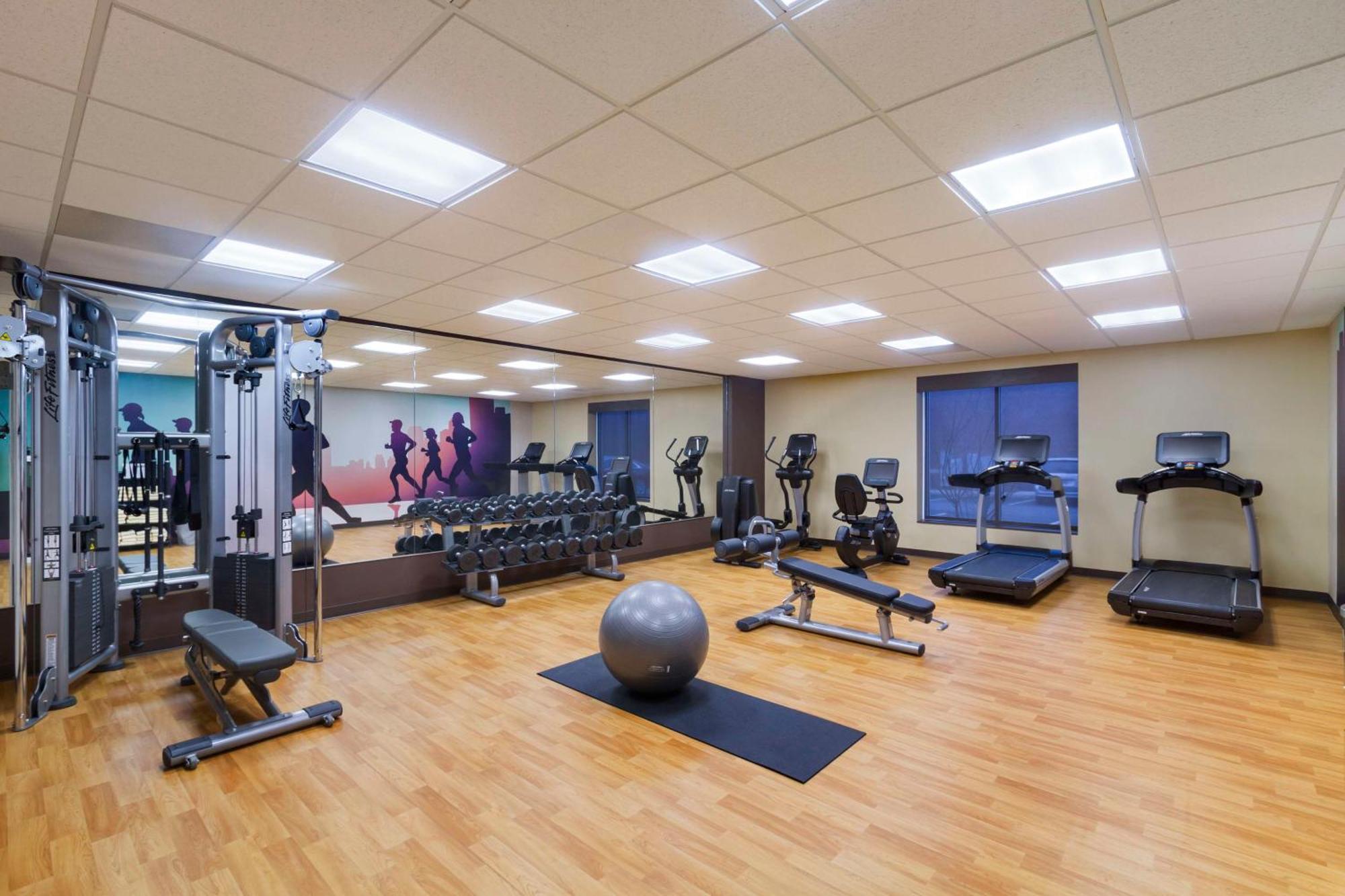 Hyatt Place Blacksburg/University Bagian luar foto