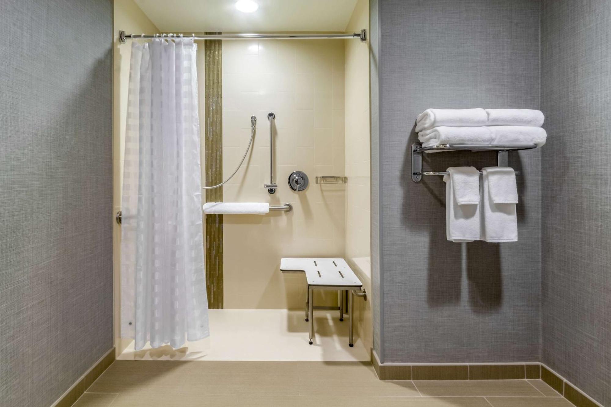 Hyatt Place Blacksburg/University Bagian luar foto