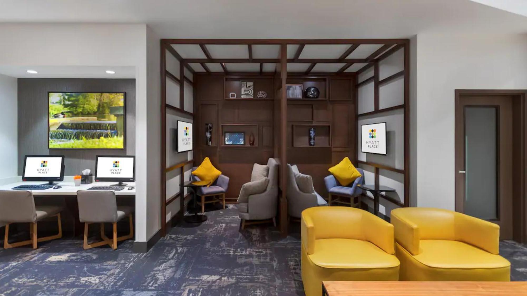 Hyatt Place Blacksburg/University Bagian luar foto