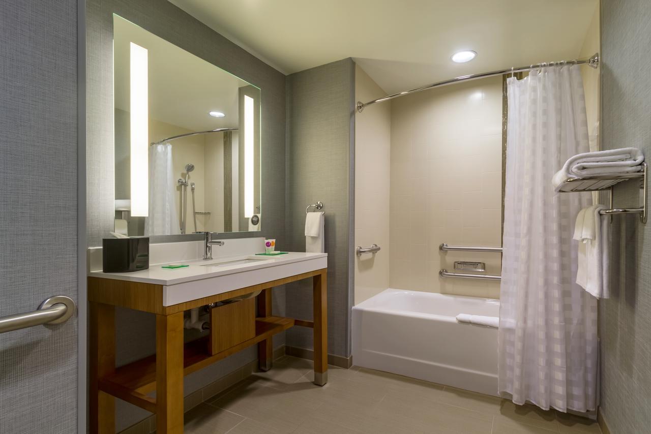 Hyatt Place Blacksburg/University Bagian luar foto
