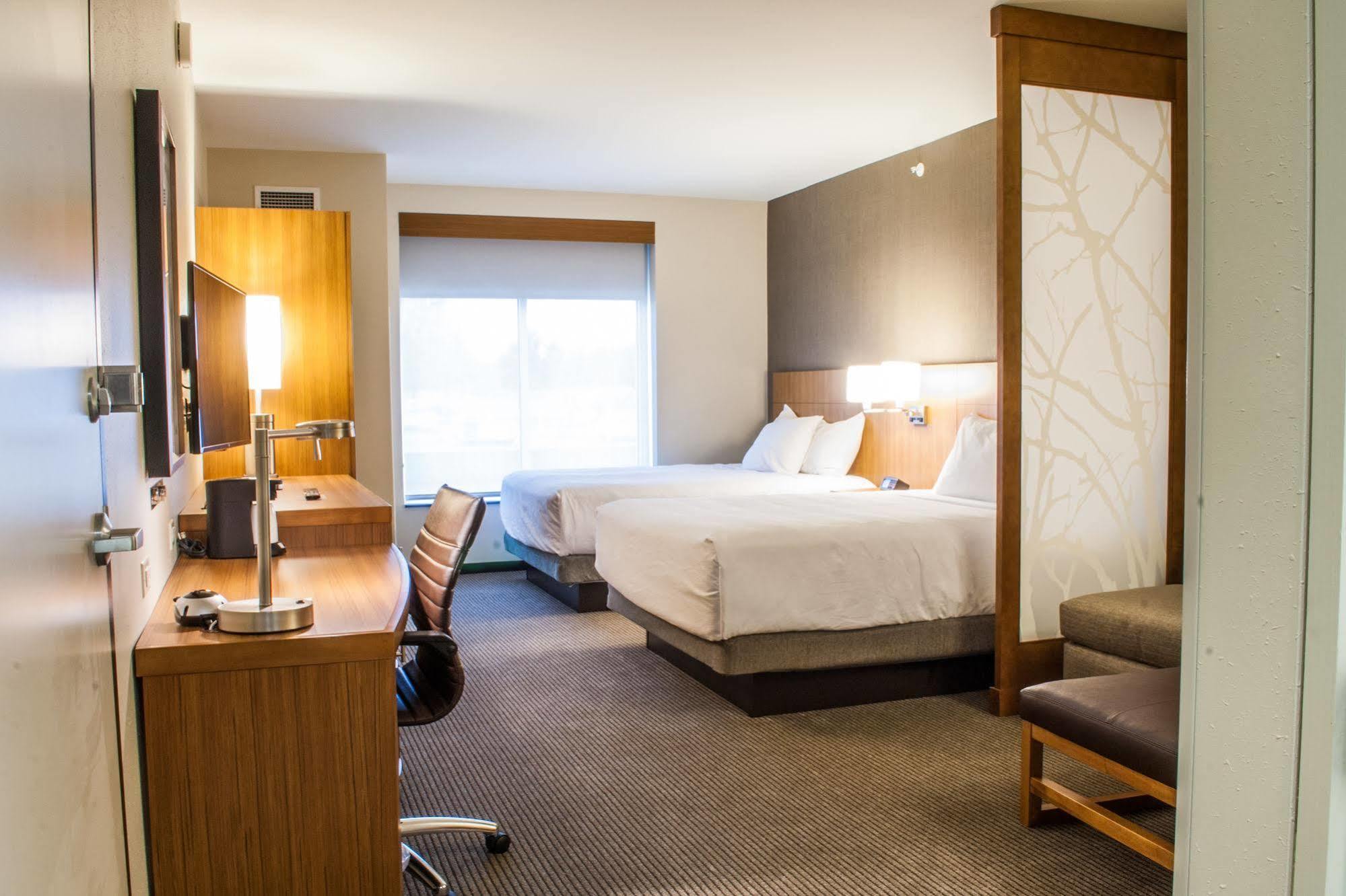 Hyatt Place Blacksburg/University Bagian luar foto